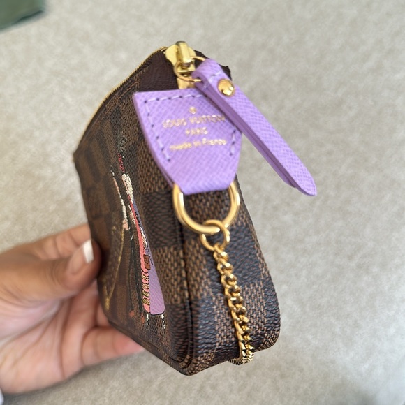 Louis Vuitton Damier Mini Pochette - Picture 17 of 17